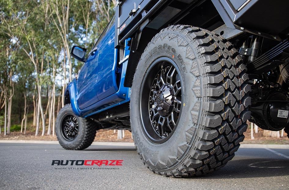 FORD-RANGER-T07-SATIN-BLACK